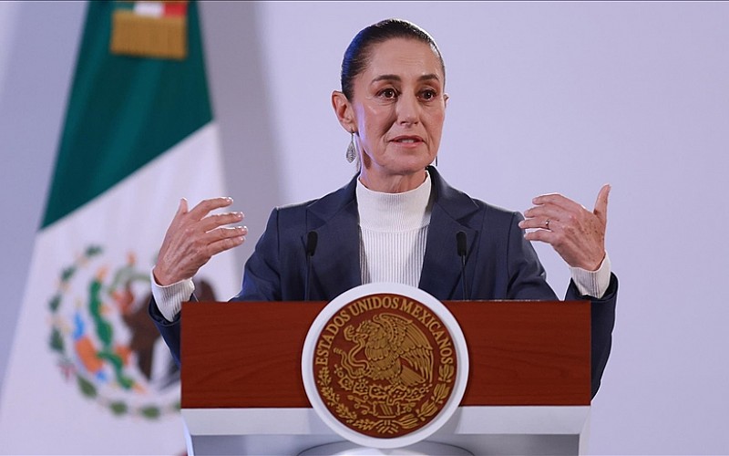 Meksika Devlet Başkanı Sheinbaum, taciz olayının ardından suç duyurusunda bulundu Meksika Devlet Başkanı Sheinbaum, taciz olayının ardından suç duyurusunda bulundu