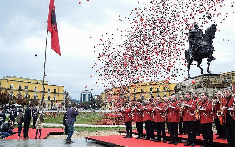 Arnavutluk Başbakanı, Barış Kurulu'ndaki görevlerini 'alçak gönüllülükle' yapacaklarını söyledi Arnavutluk Başbakanı, Barış Kurulu'ndaki görevlerini 'alçak gönüllülükle' yapacaklarını söyledi