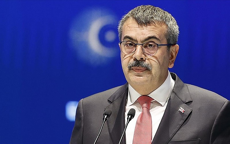 Bakan Tekin, şehit öğretmen Necmettin Yılmaz'ı andı Bakan Tekin, şehit öğretmen Necmettin Yılmaz'ı andı