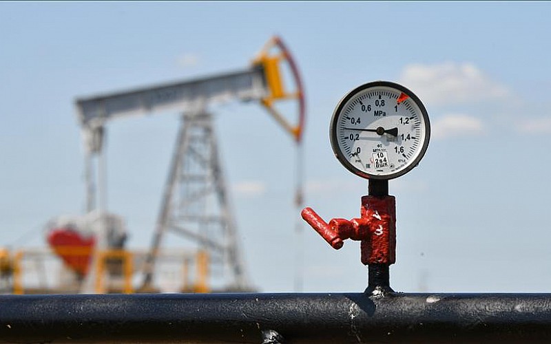 Brent petrolün varili 61,58 dolardan işlem görüyor Brent petrolün varili 61,58 dolardan işlem görüyor