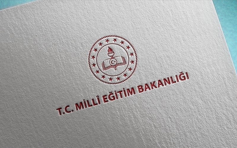 MEB eğitimde yapay zeka yol haritasını belirledi MEB eğitimde yapay zeka yol haritasını belirledi
