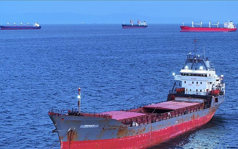 İran: Son 24 saatte donanmanın koordinasyonu ve izniyle Hürmüz Boğazı'ndan 28 gemi geçti İran: Son 24 saatte donanmanın koordinasyonu ve izniyle Hürmüz Boğazı'ndan 28 gemi geçti
