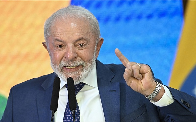 Brezilya Devlet Başkanı Lula da Silva'dan ABD'ye Latin Amerika'ya 'müdahale etmeme' çağrısı Brezilya Devlet Başkanı Lula da Silva'dan ABD'ye Latin Amerika'ya 'müdahale etmeme' çağrısı