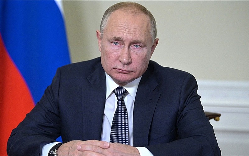 Putin'den dikkat çeken yasak Putin'den dikkat çeken yasak