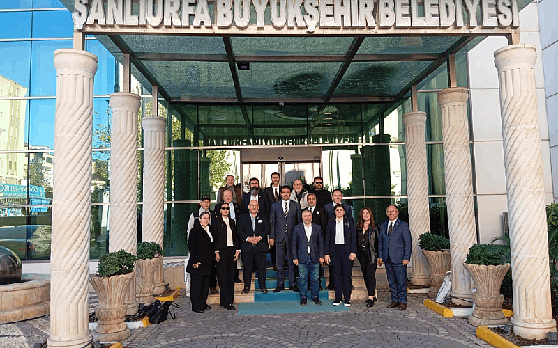 TİGAD'dan 120 gazeteciyle Şanlıurfa çıkarması TİGAD'dan 120 gazeteciyle Şanlıurfa çıkarması