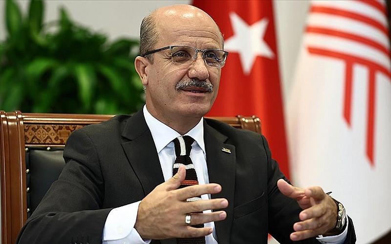 YÖK Başkanı Özvar, doktora ve lisansüstü öğrencilerine ilişkin düzenlemeyi değerlendirdi YÖK Başkanı Özvar, doktora ve lisansüstü öğrencilerine ilişkin düzenlemeyi değerlendirdi