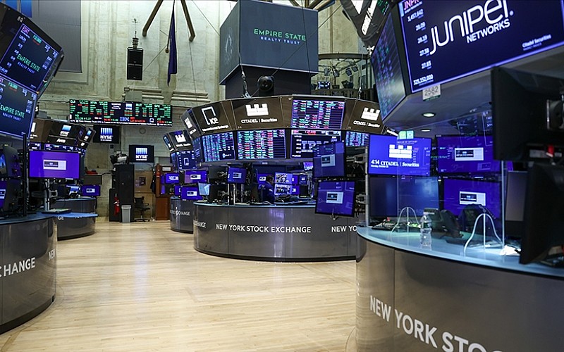 New York borsası 2026'nın ilk işlem gününde karışık seyirle kapandı New York borsası 2026'nın ilk işlem gününde karışık seyirle kapandı