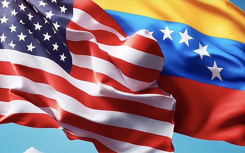 Venezuela Devlet Başkanı Maduro: '(ABD) Yeni sonsuz bir savaş icat ediyor' Venezuela Devlet Başkanı Maduro: '(ABD) Yeni sonsuz bir savaş icat ediyor'