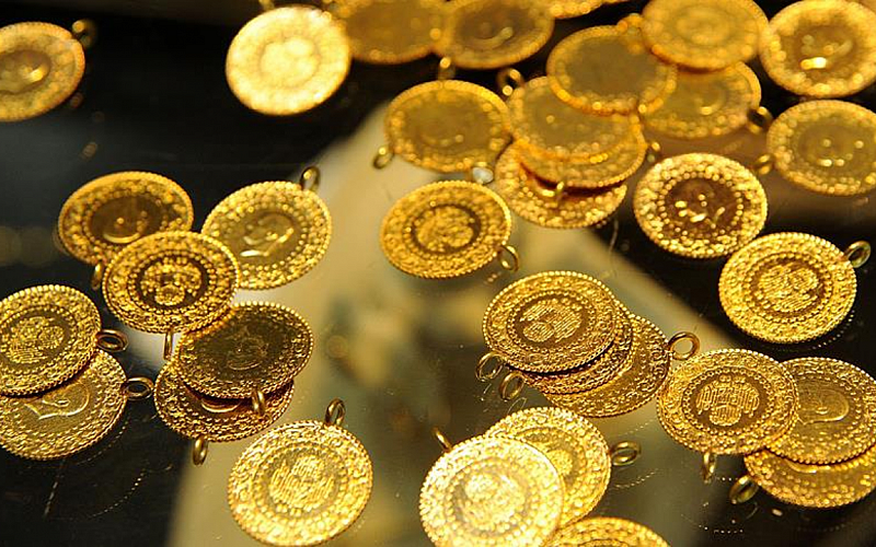 Altının gramı 2 bin 966 liradan işlem görüyor Altının gramı 2 bin 966 liradan işlem görüyor