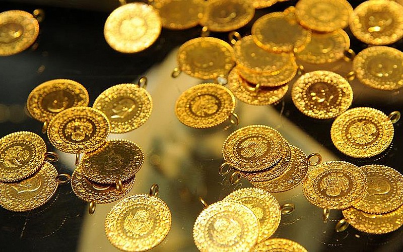 Altının gramı 6 bin 643 liradan işlem görüyor Altının gramı 6 bin 643 liradan işlem görüyor