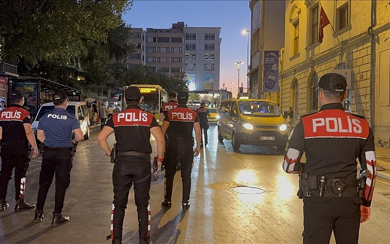 Avcılar'da 'Huzur Asayiş Uygulaması' yapıldı Avcılar'da 'Huzur Asayiş Uygulaması' yapıldı