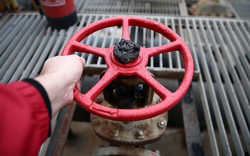 Brent petrolün varili 66,97 dolardan işlem görüyor Brent petrolün varili 66,97 dolardan işlem görüyor