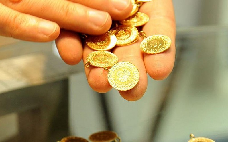 Altının gramı 4 bin 268 liradan işlem görüyor Altının gramı 4 bin 268 liradan işlem görüyor