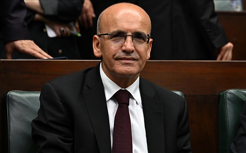 Bakan Şimşek: Jeopolitik gelişmeler Türkiye'nin önemini ortaya koyacak Bakan Şimşek: Jeopolitik gelişmeler Türkiye'nin önemini ortaya koyacak
