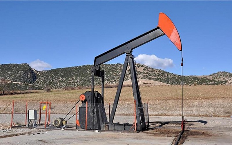 ABD'nin petrol sondaj kulesi sayısı azaldı ABD'nin petrol sondaj kulesi sayısı azaldı