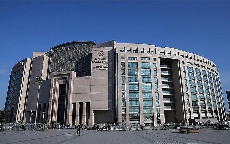 'Futbolda bahis' ve 'şike' iddiasına ilişkin iddianame hazırlandı 'Futbolda bahis' ve 'şike' iddiasına ilişkin iddianame hazırlandı