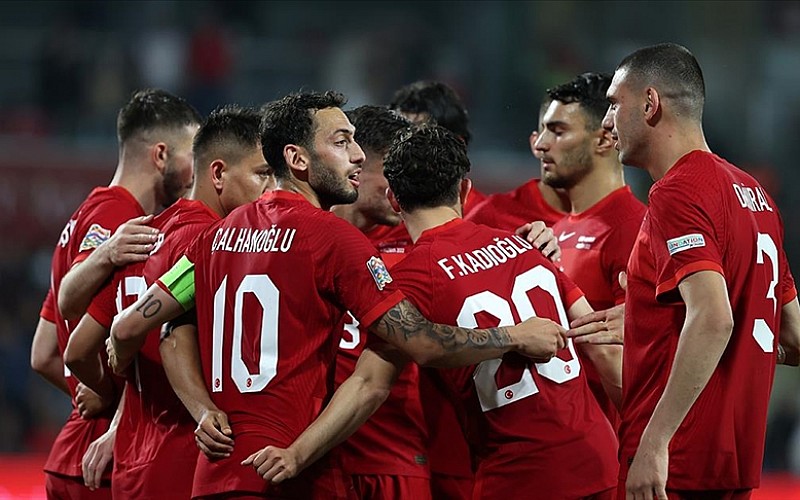 Futbolda milli mesai başlayor Futbolda milli mesai başlayor