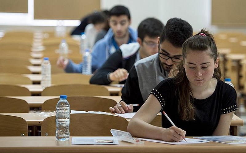 YKS'de tüm oturumlar sona erdi YKS'de tüm oturumlar sona erdi
