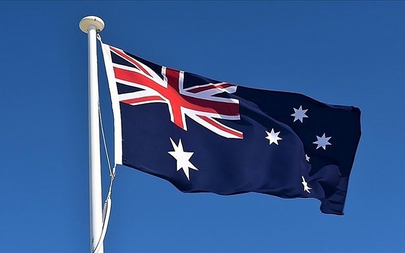 Avustralya'nın New South Wales eyaletinde kar yağışı ve sel hayatı olumsuz etkiliyor Avustralya'nın New South Wales eyaletinde kar yağışı ve sel hayatı olumsuz etkiliyor