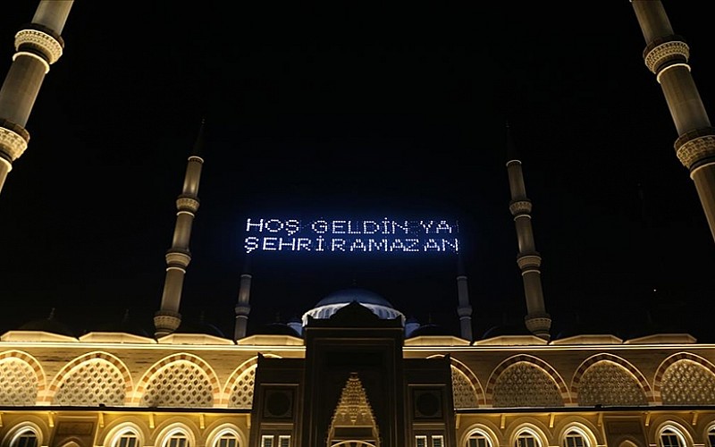 Ramazan sadece tüketim ayı olmamalı! Ramazan sadece tüketim ayı olmamalı!