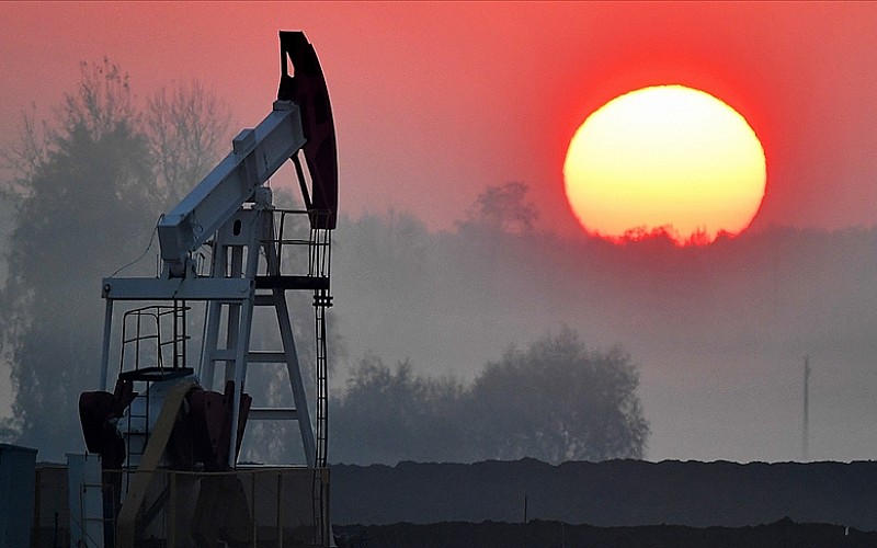 Brent petrolün varil fiyatı 72,74 dolar Brent petrolün varil fiyatı 72,74 dolar