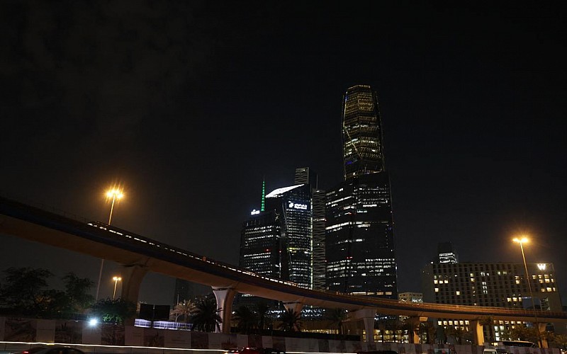 Suudi Arabistan, ülkenin doğusunda bir İHA'nın imha edildiğini duyurdu Suudi Arabistan, ülkenin doğusunda bir İHA'nın imha edildiğini duyurdu