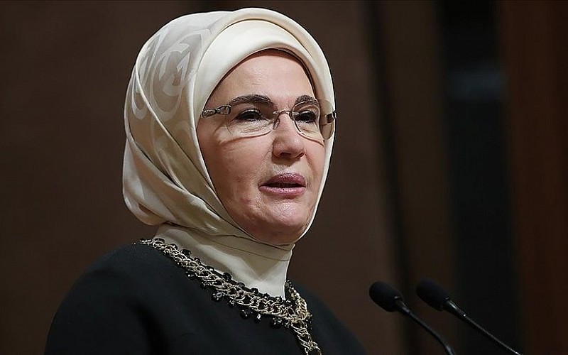 Emine Erdoğan'dan 'Aile ve Nüfus On Yılı Vizyon Belgesi'ne ilişkin paylaşım Emine Erdoğan'dan 'Aile ve Nüfus On Yılı Vizyon Belgesi'ne ilişkin paylaşım