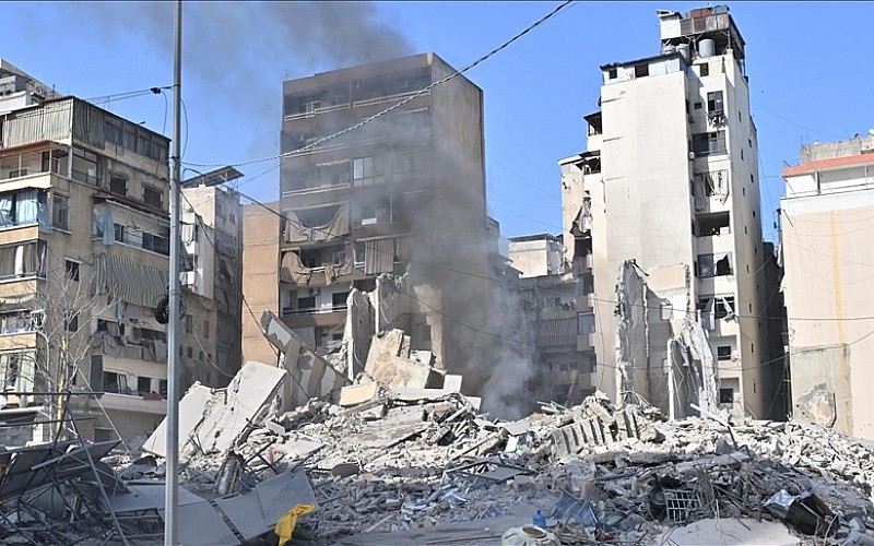 İsrail ordusunun Lübnan'a saldırıları sürüyor İsrail ordusunun Lübnan'a saldırıları sürüyor