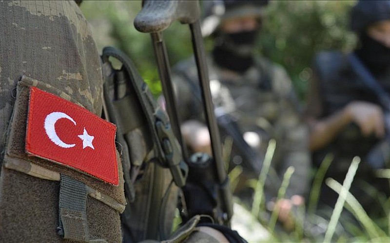 Görev esnasında rahatsızlanan polis şehit oldu Görev esnasında rahatsızlanan polis şehit oldu