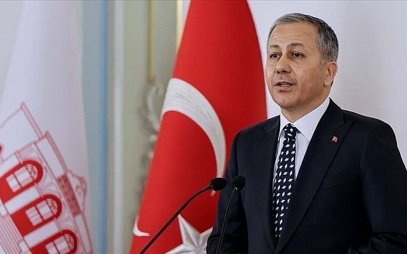 İçişleri Bakanı Yerlikaya'dan Cumhuriyet Bayramı mesajı İçişleri Bakanı Yerlikaya'dan Cumhuriyet Bayramı mesajı