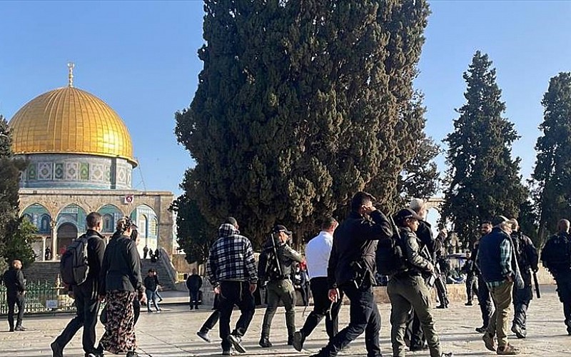 İsrail ordusu, Gazze'ye girmeye çalışan Fanatik Yahudileri engellediğini öne sürdü İsrail ordusu, Gazze'ye girmeye çalışan Fanatik Yahudileri engellediğini öne sürdü