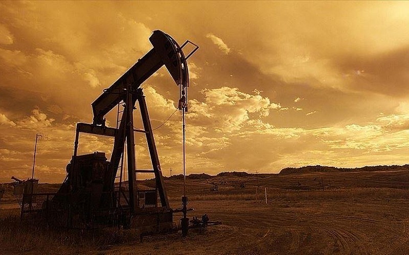 Petrol fiyatlarındaki düşüş devlerin karını yaklaşık 25 milyar dolar eritti Petrol fiyatlarındaki düşüş devlerin karını yaklaşık 25 milyar dolar eritti